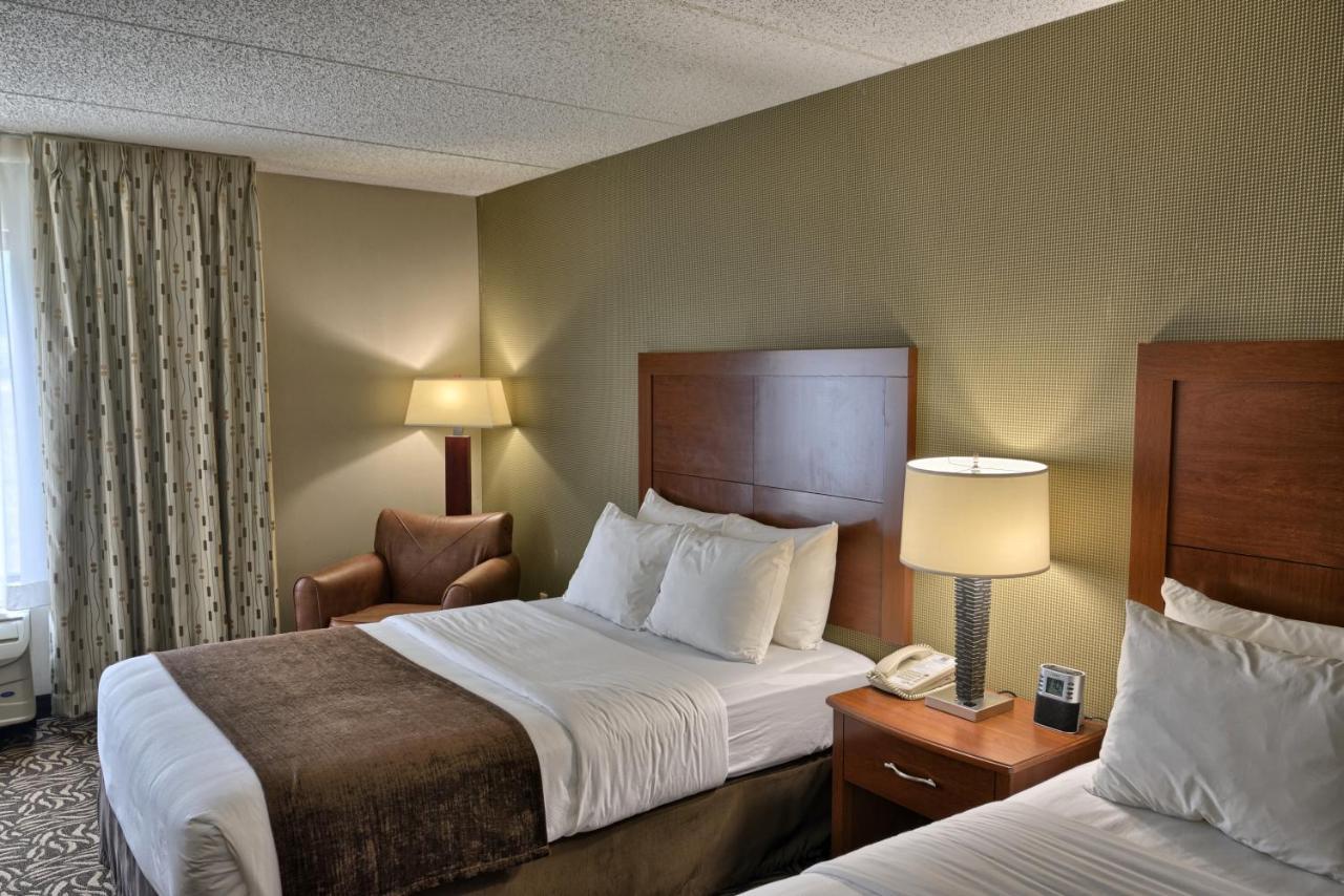Clarion & - Area Hotel Cortland